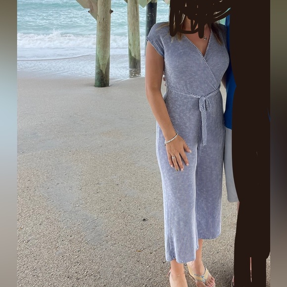 Caution To The Wind Blue & White Pinstripe Jumpsuit Romper - M - Picture 5 of 5